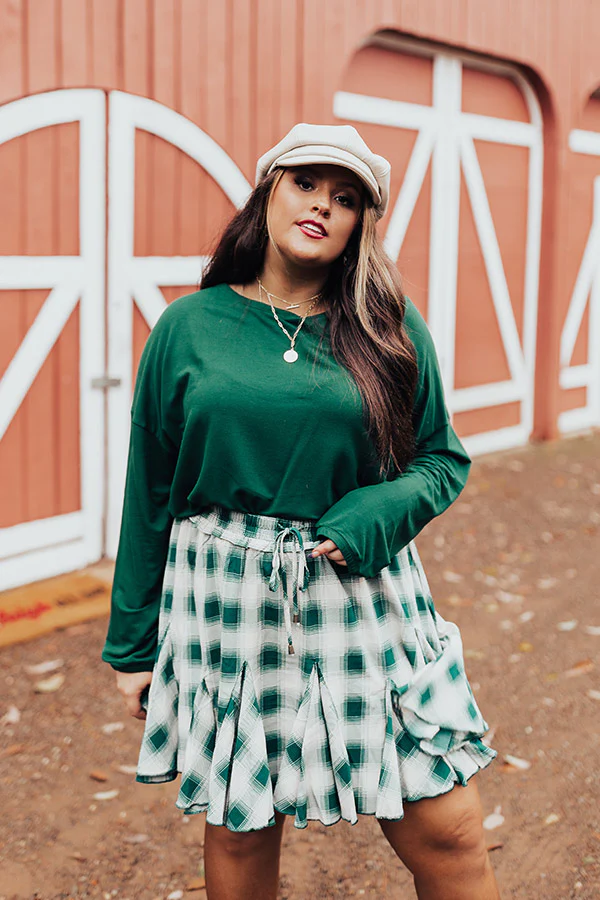 A Good Year Shift Top In Hunter Green Curves - Image 4