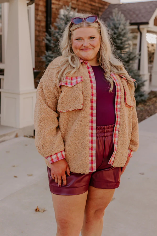 Cozy Darling Sherpa Jacket Curves - Image 7
