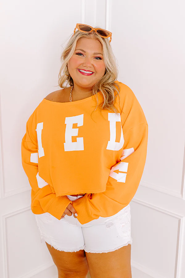 Game Day Crop Sweatshirt in Orange Curves - Image 4