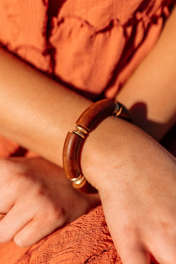 Island Beauty Bracelet In Dark Brown - Image 3