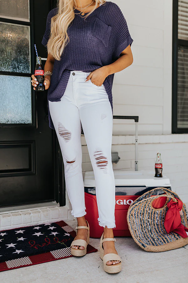 KanCan Malibu Distressed Midrise Skinny In White - Image 3