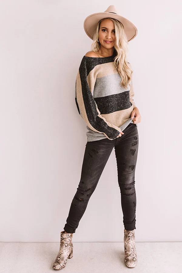 Rocky Mountain Retreat Tunic Sweater In Black - Image 2