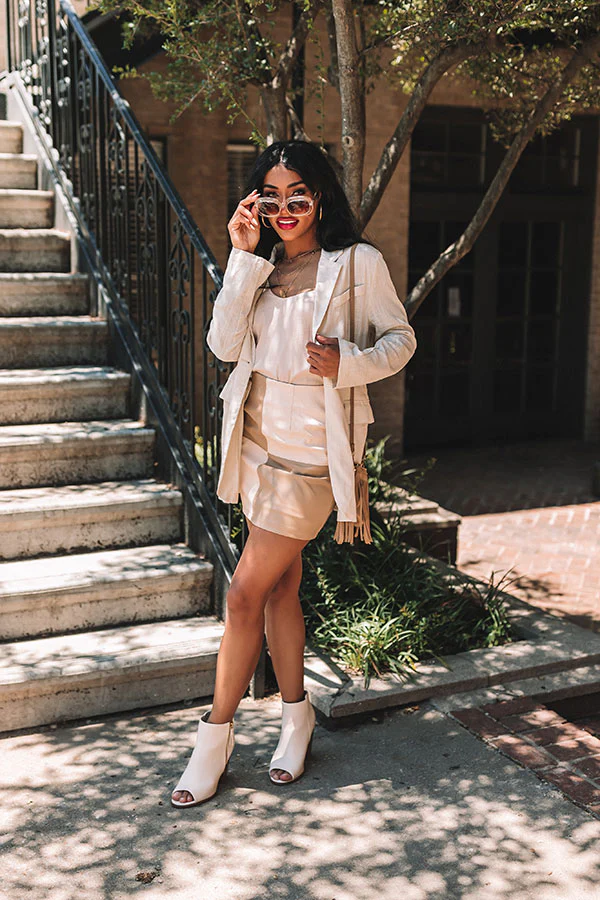 Round Trip Ticket Linen-Blend Blazer In Light Beige - Image 3