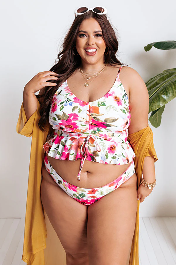 Secret Beach Reversible Bikini Bottoms in Pink Curves - Image 9