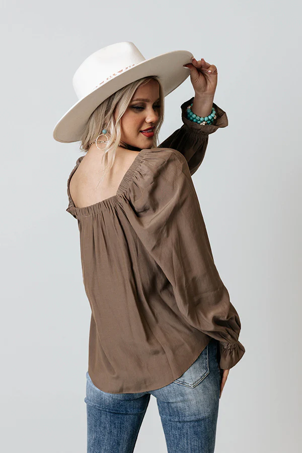 Signature Move Shift Top In Mocha - Image 6