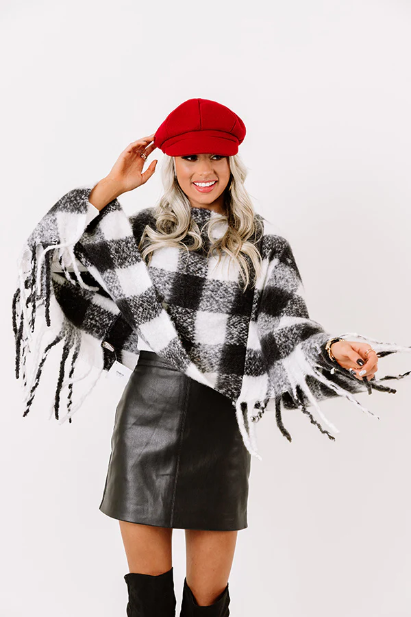 Snuggled Up Buffalo Check Poncho In White - Image 3