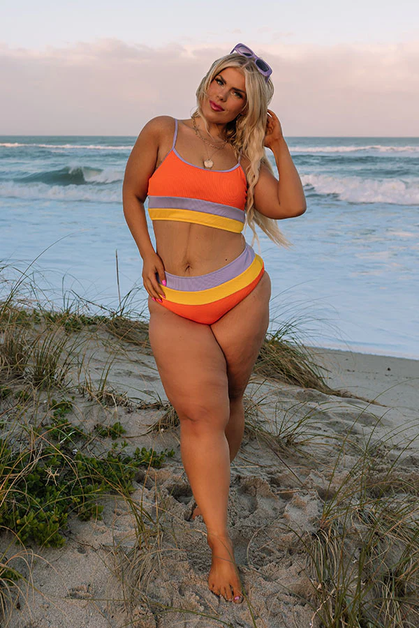 South Beach Babe Bikini Top Curves - Image 2