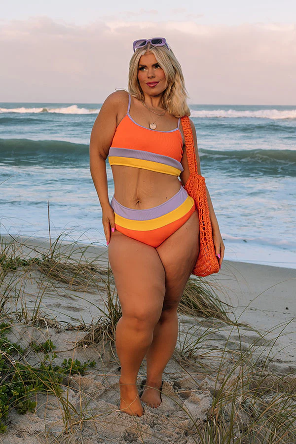 South Beach Babe Bikini Top Curves - Image 6