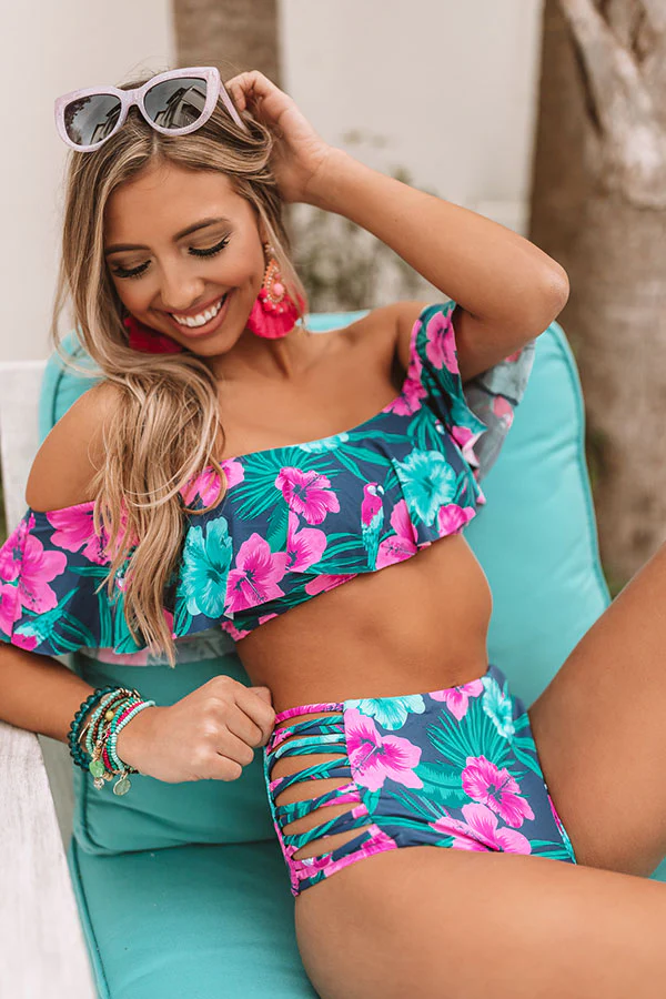 Tropical State Of Mind Reversible High Waist Bikini Bottom in Navy - Image 3
